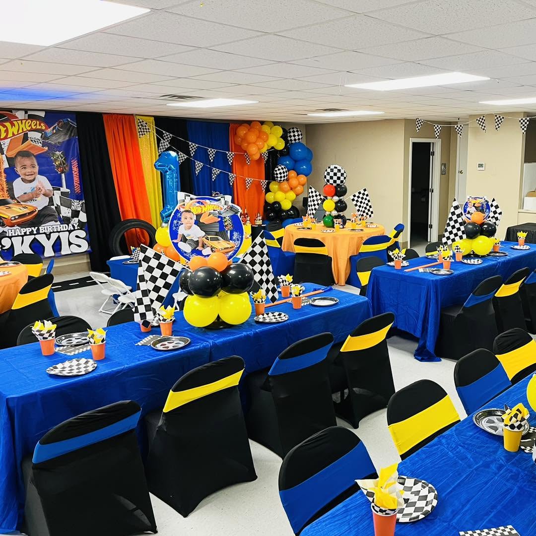 Hot Wheels banquet styling